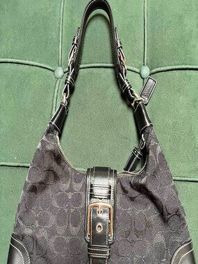Coach Soho Black Jacquard Buckle Hobo Bag Y2K Vintage